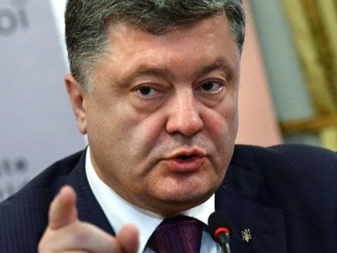 Preşedintele Ucrainei, Petro Poroşenko, l-a acuzat pe Preşedintele Federaţiei Ruse
