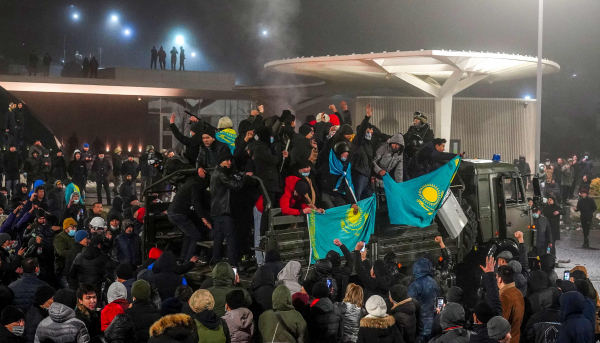Події в Казахстані не були інспіровані ззовні, це дійсно народний протест — думка історика 