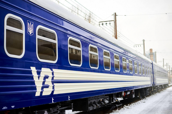 "Укрзалізниця" відновлює залізничне сполучення з Черніговом та областю